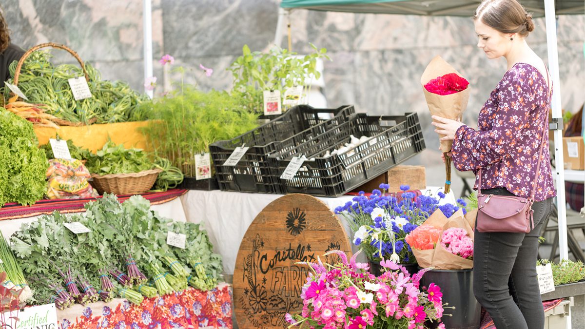 Community Farmer's Market at Chehalis